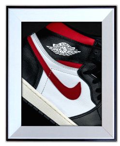 Σετ Ξύλινων Κάδρων Red & Black Sneakers KDS004 30cm x 40cn